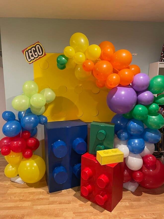 Party decorations with Lego theme